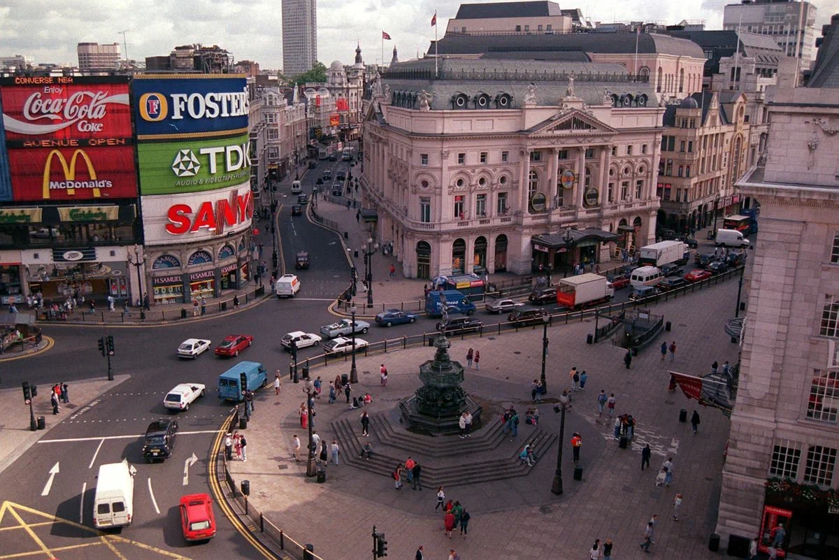 Школа St Giles International Лондон в Лондоне