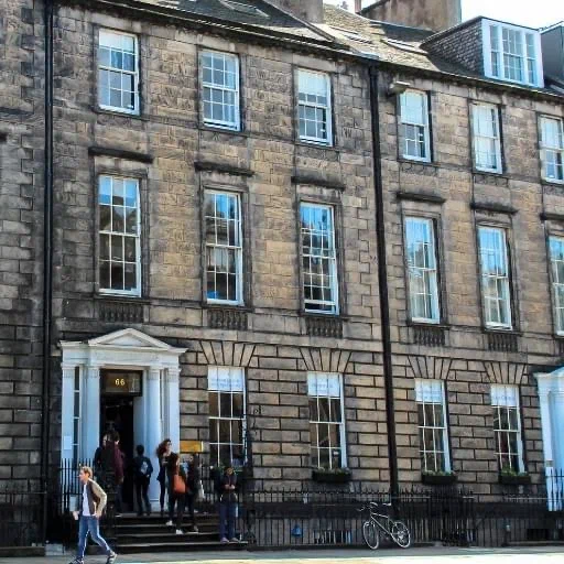 Школа Edinburgh School of English в Эдинбург е